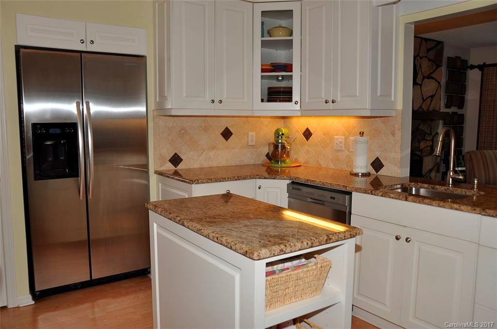 Tega Cay - Residential