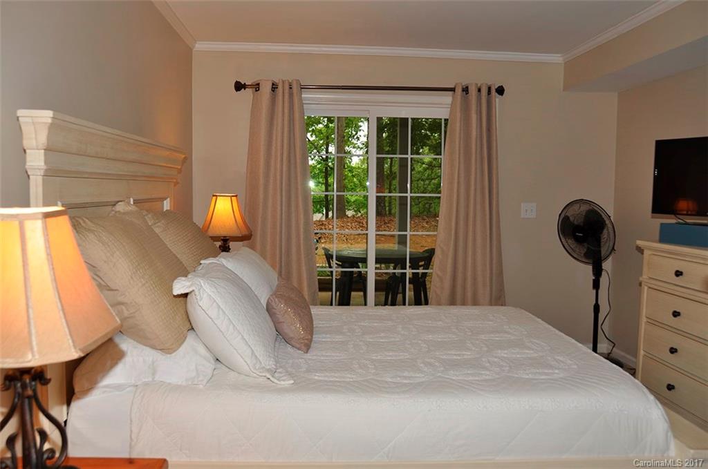 Tega Cay - Residential