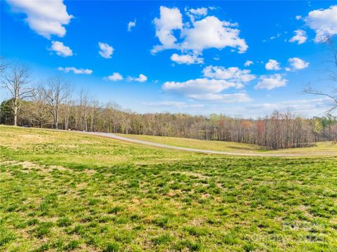 164 Linderman Lake Lane Kings Mountain NC 28086