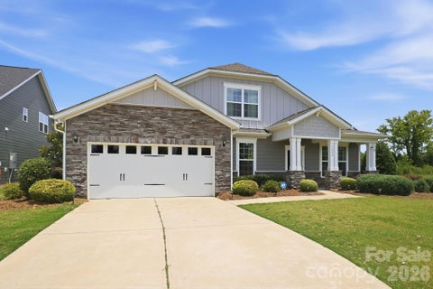 Photo of 1002 Heritage Pointe, Indian Trail, NC 28079 (MLS # 4396829)