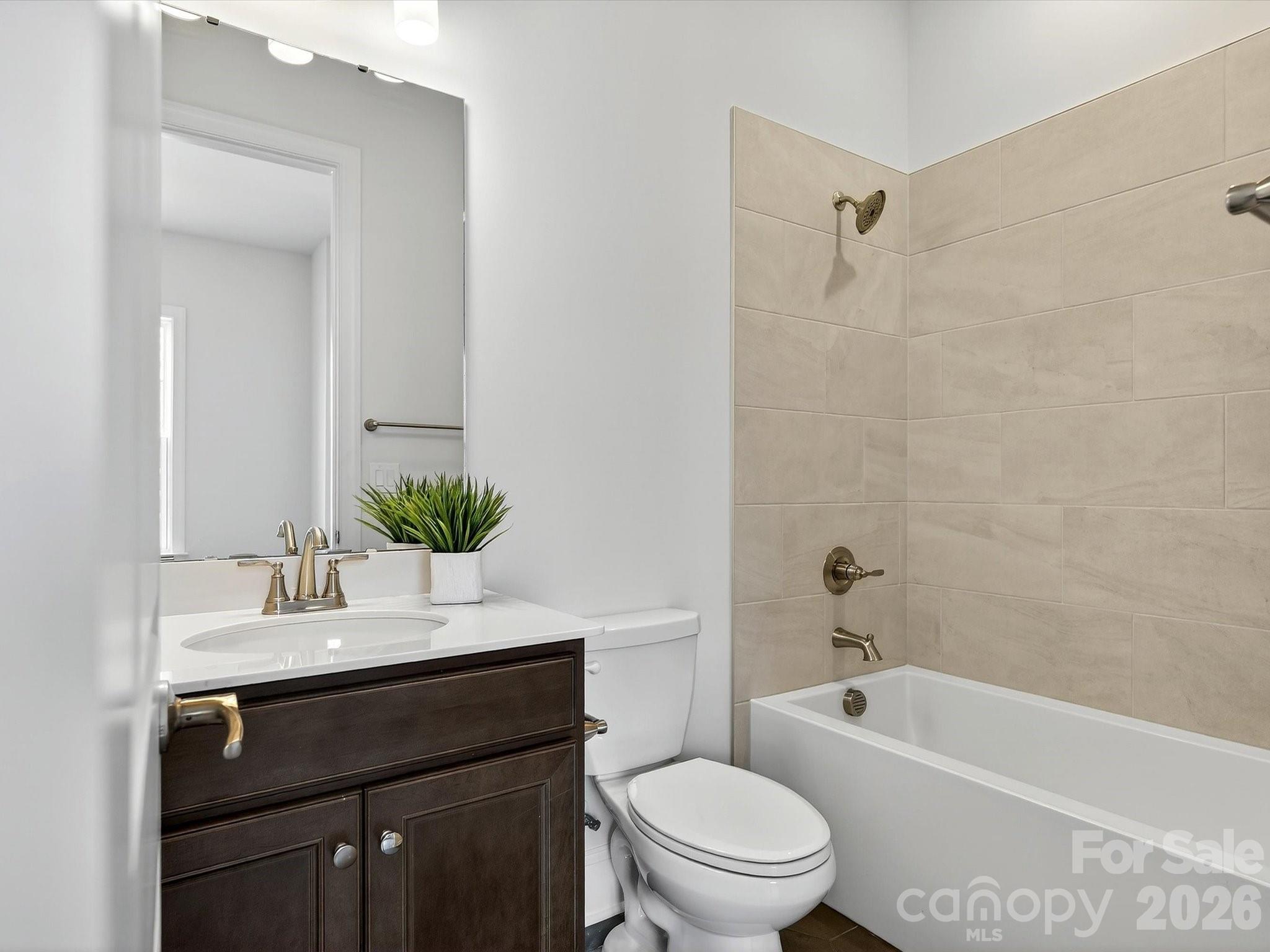 Encore At Streamside - Residential