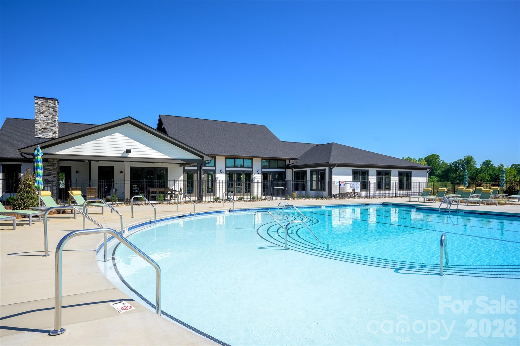 Encore At Streamside - Residential