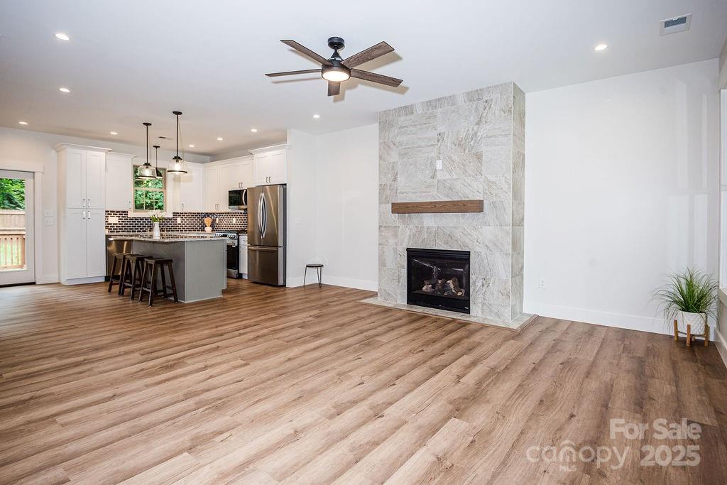 445 Governors View Road