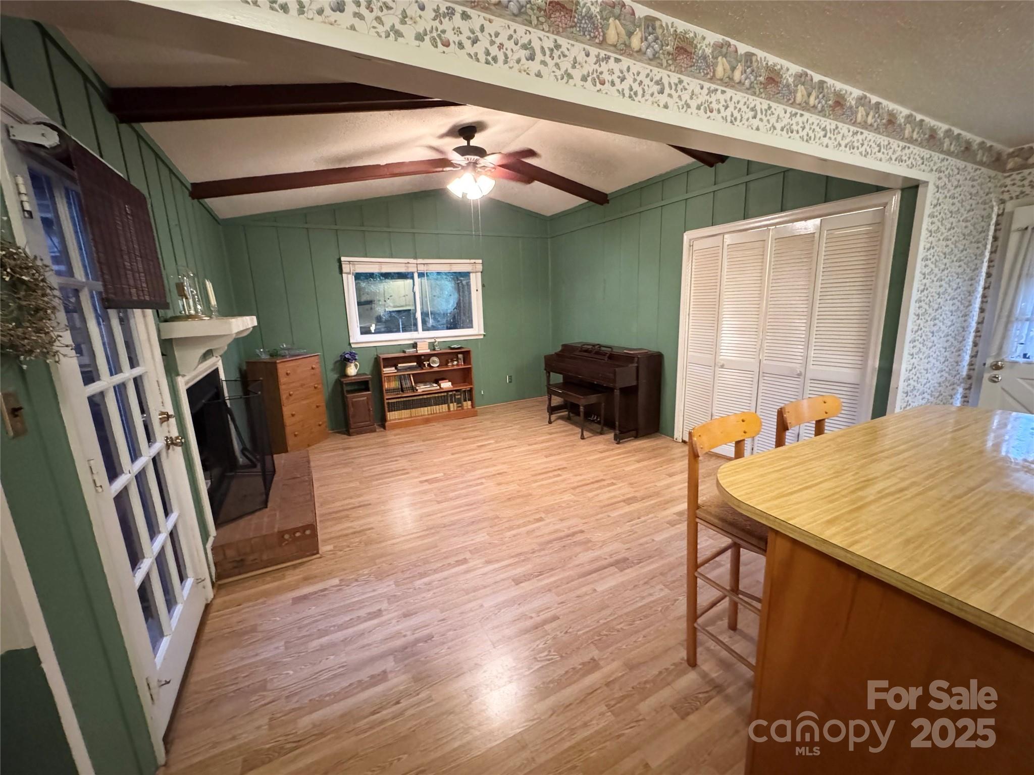 7501 Pawtuckett Road