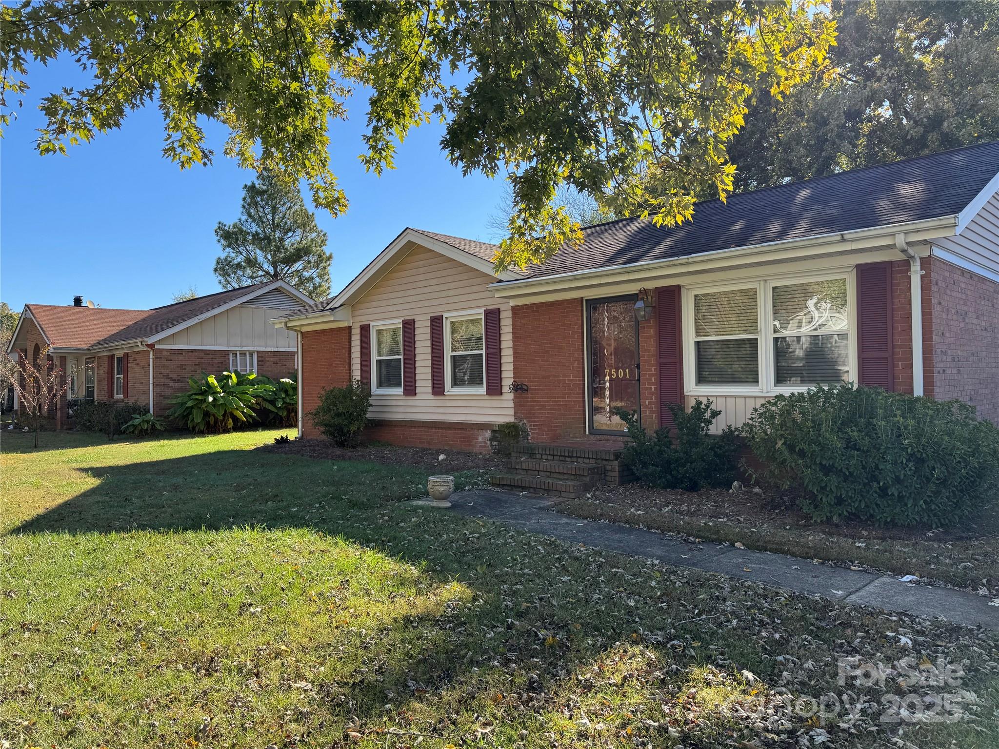 7501 Pawtuckett Road