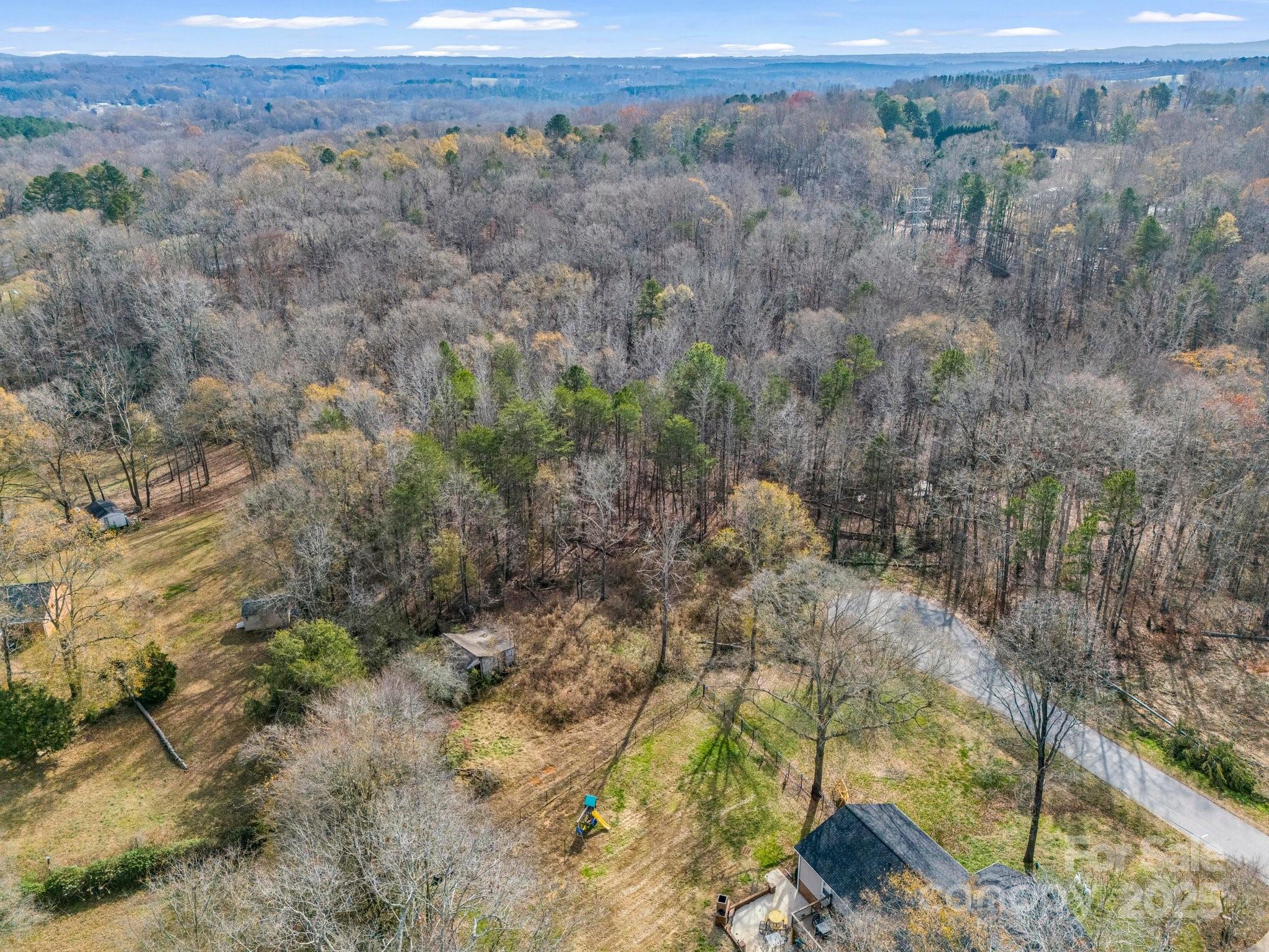 123 Pinecrest Drive