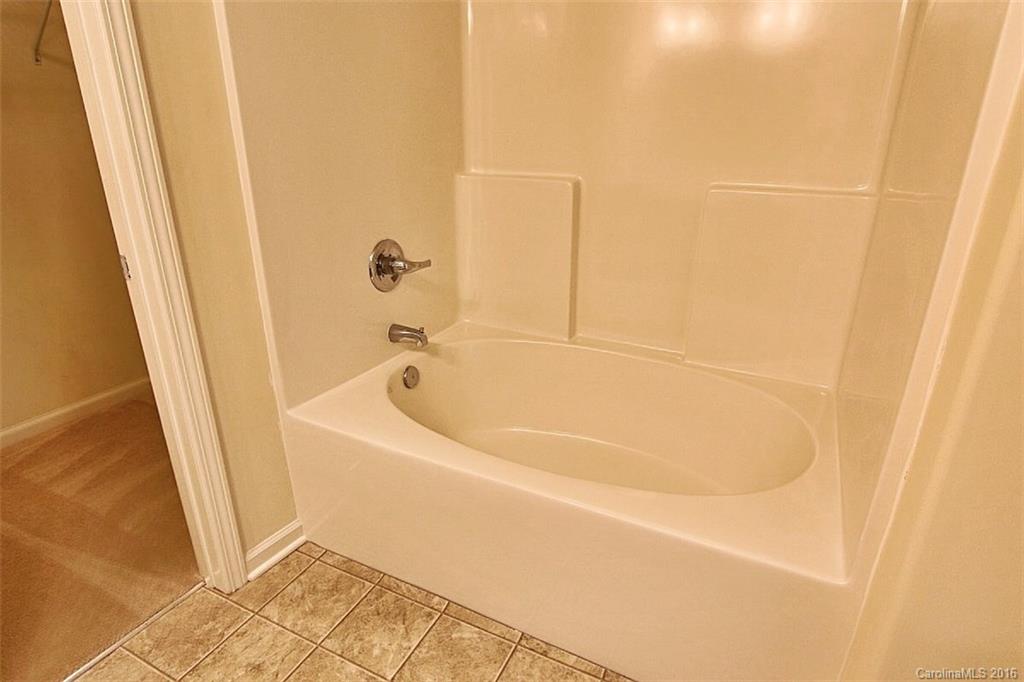 Gunnars Ridge - Residential