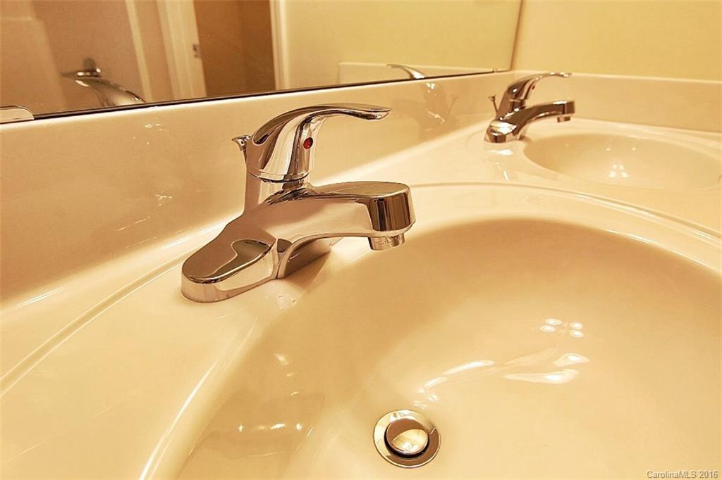 Gunnars Ridge - Residential