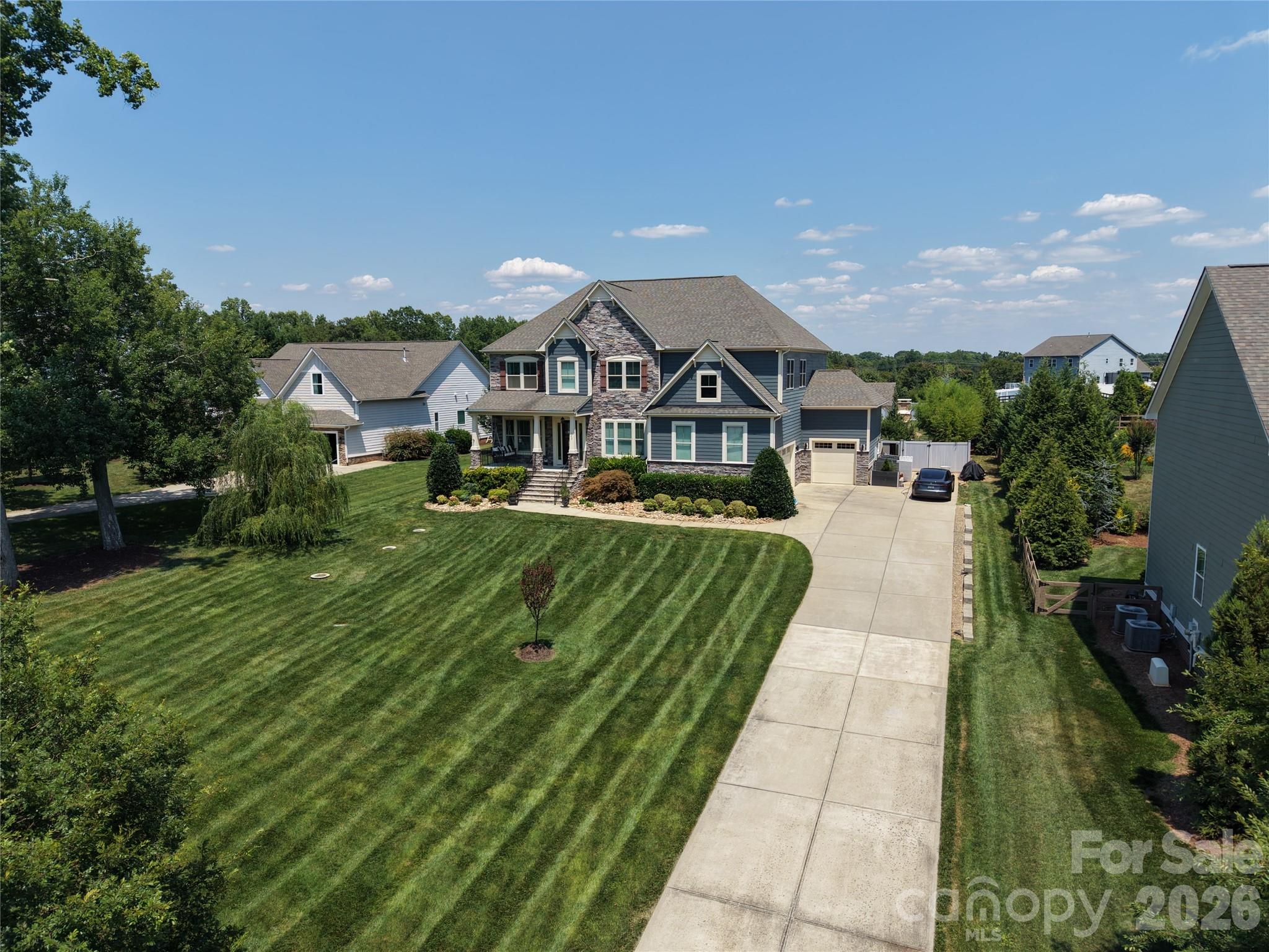 142 Farm Knoll Way