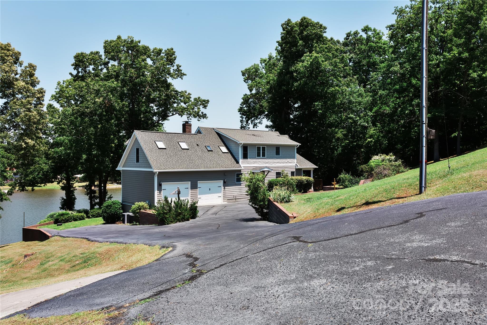 331 Westshore Drive