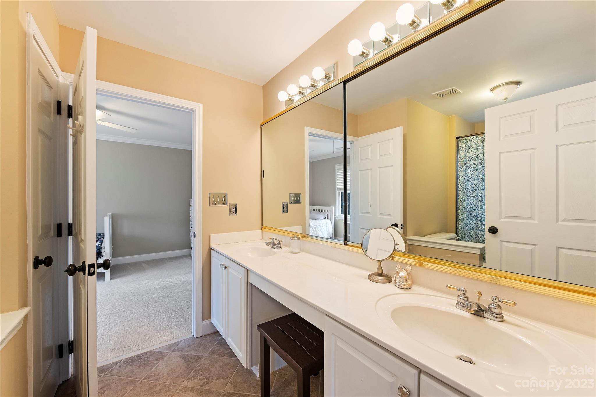 Providence Manor - Residential