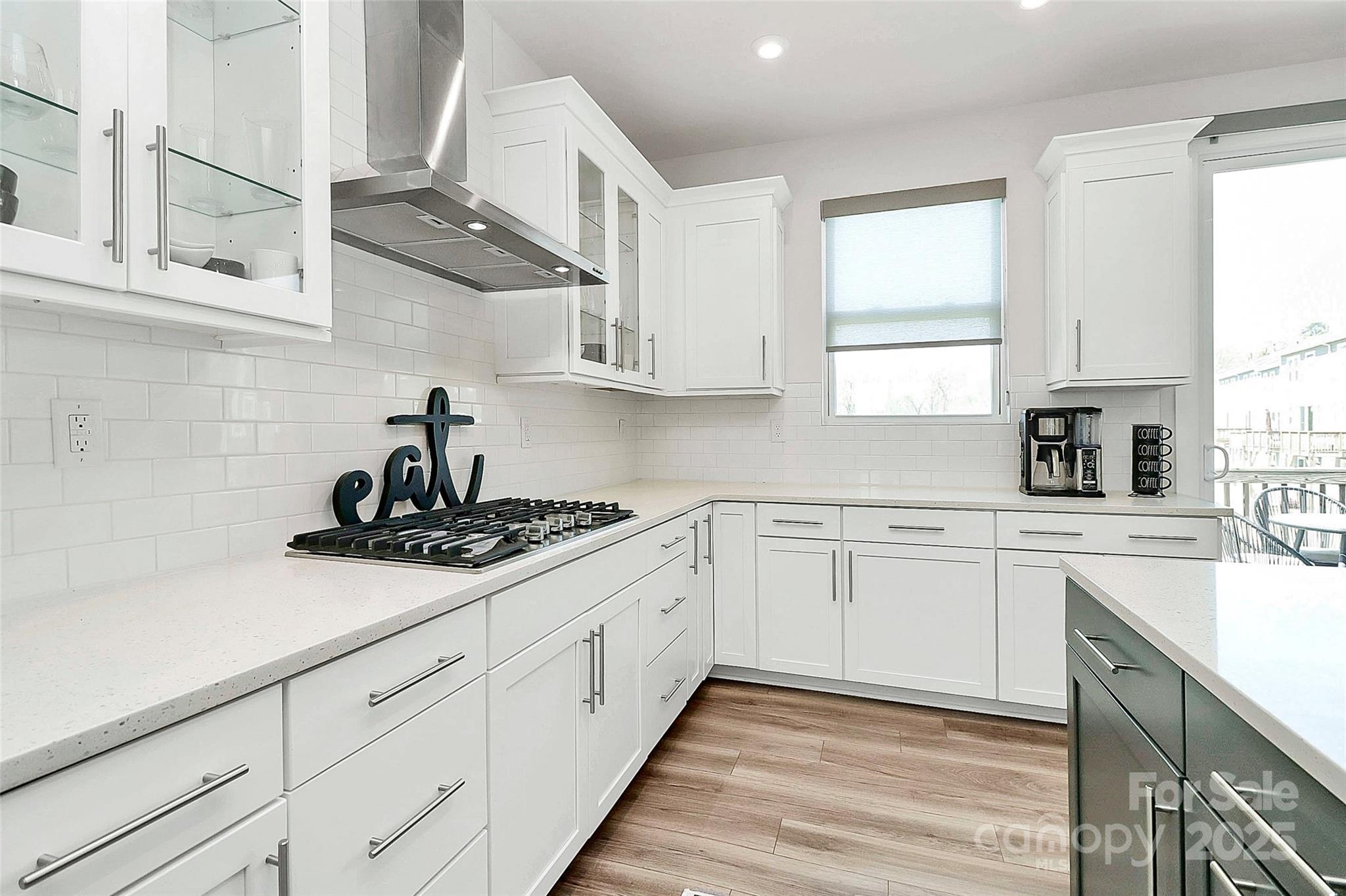 Charlotte, North Carolina 28262, United States, 4 Bedrooms Bedrooms, ,4 BathroomsBathrooms,Residential,Active,110861