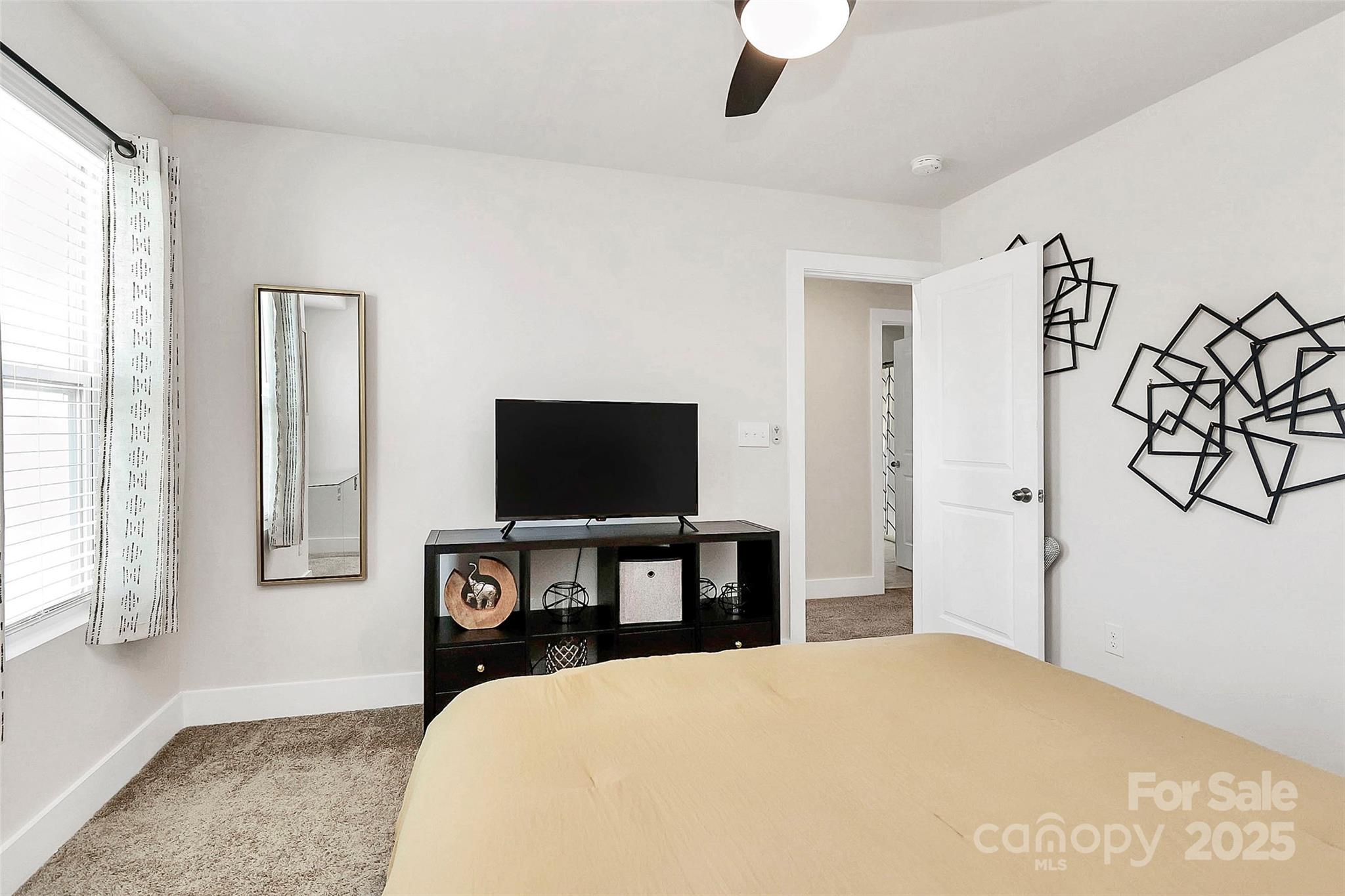 Charlotte, North Carolina 28262, United States, 4 Bedrooms Bedrooms, ,4 BathroomsBathrooms,Residential,Active,110861