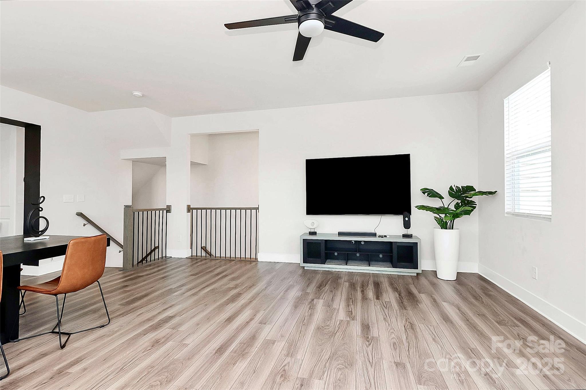 Charlotte, North Carolina 28262, United States, 4 Bedrooms Bedrooms, ,4 BathroomsBathrooms,Residential,Active,110861