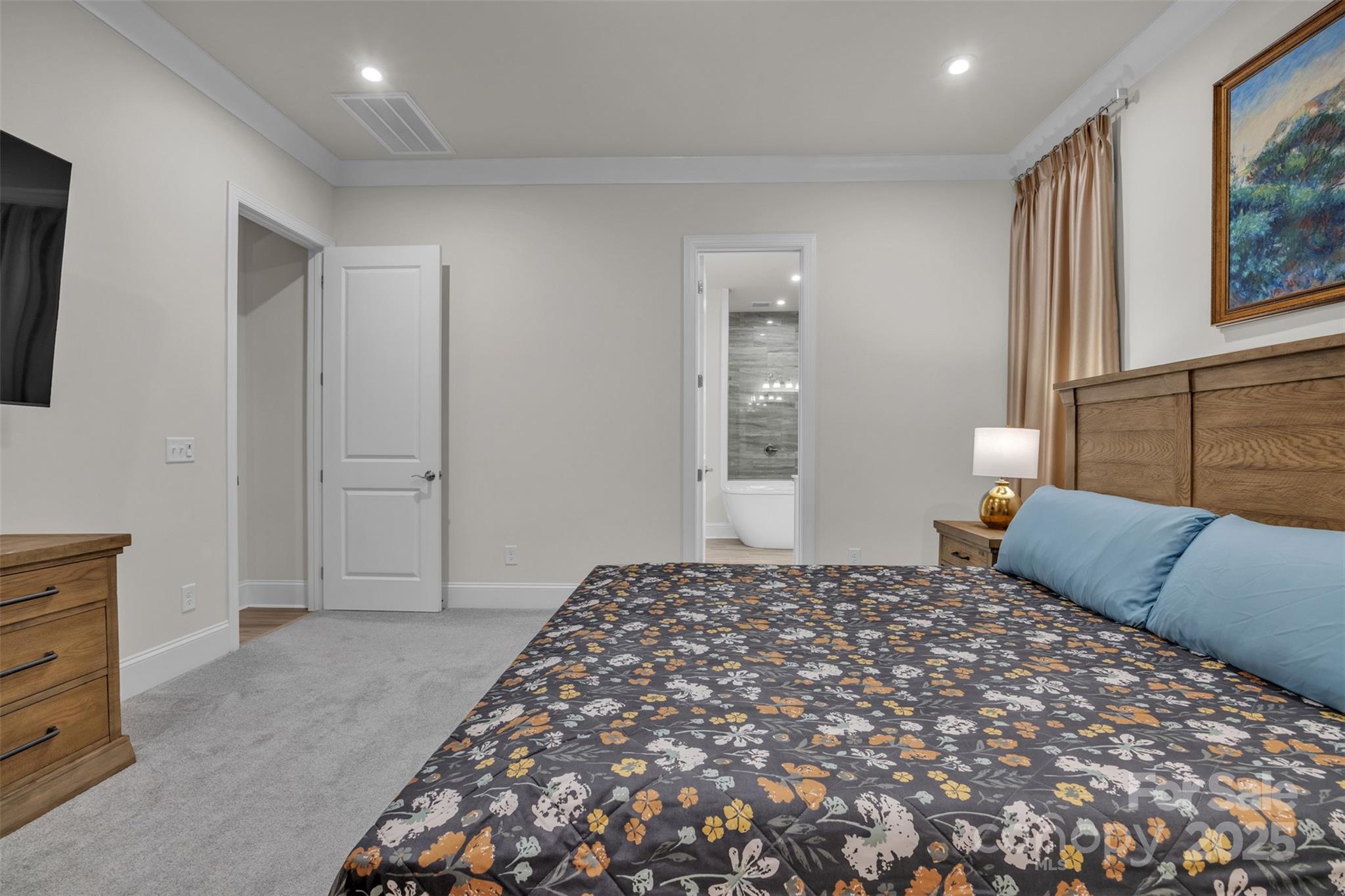 McLean - South Shore - Residential