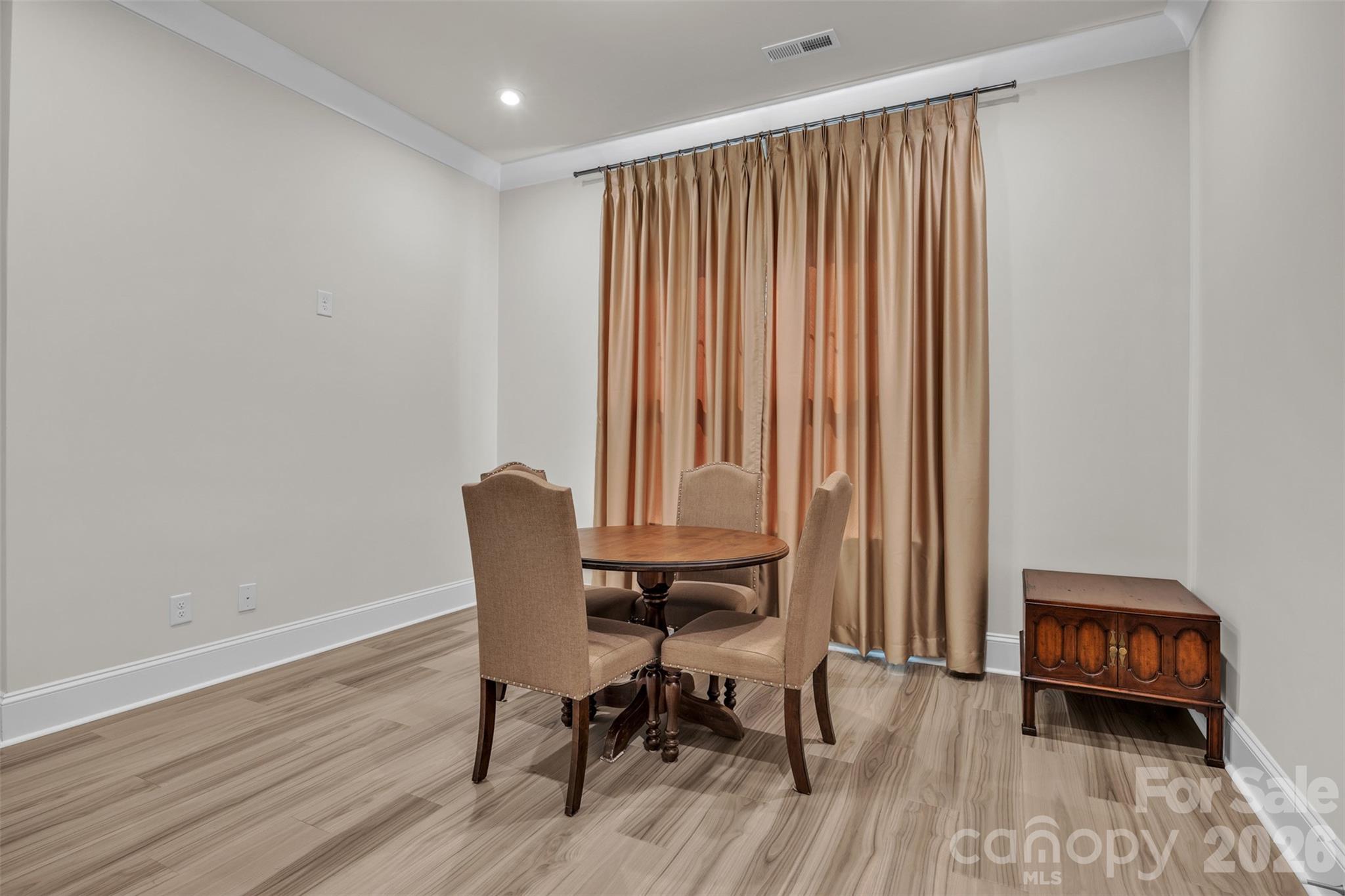 McLean - South Shore - Residential