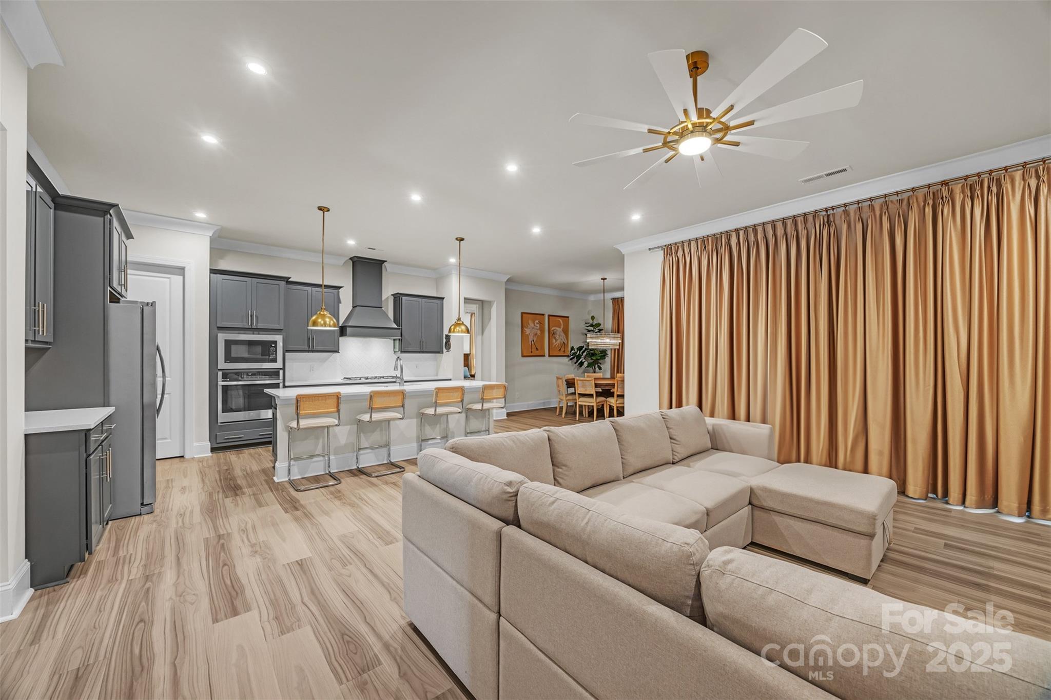 McLean - South Shore - Residential