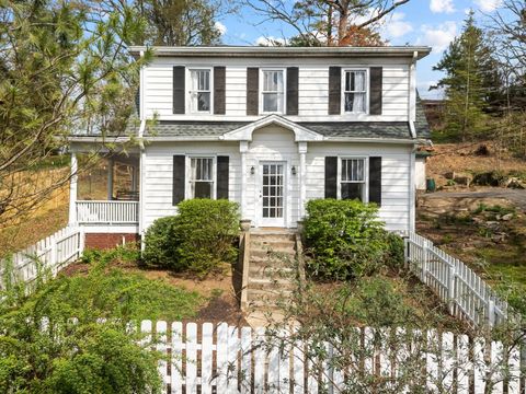 45 Woodvale Avenue Asheville NC 28804