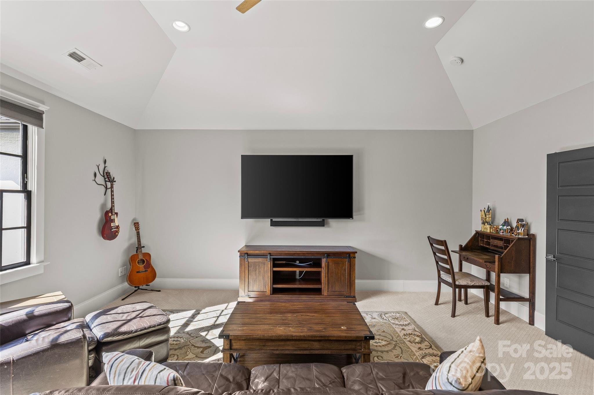 Foxcroft Woods - Residential