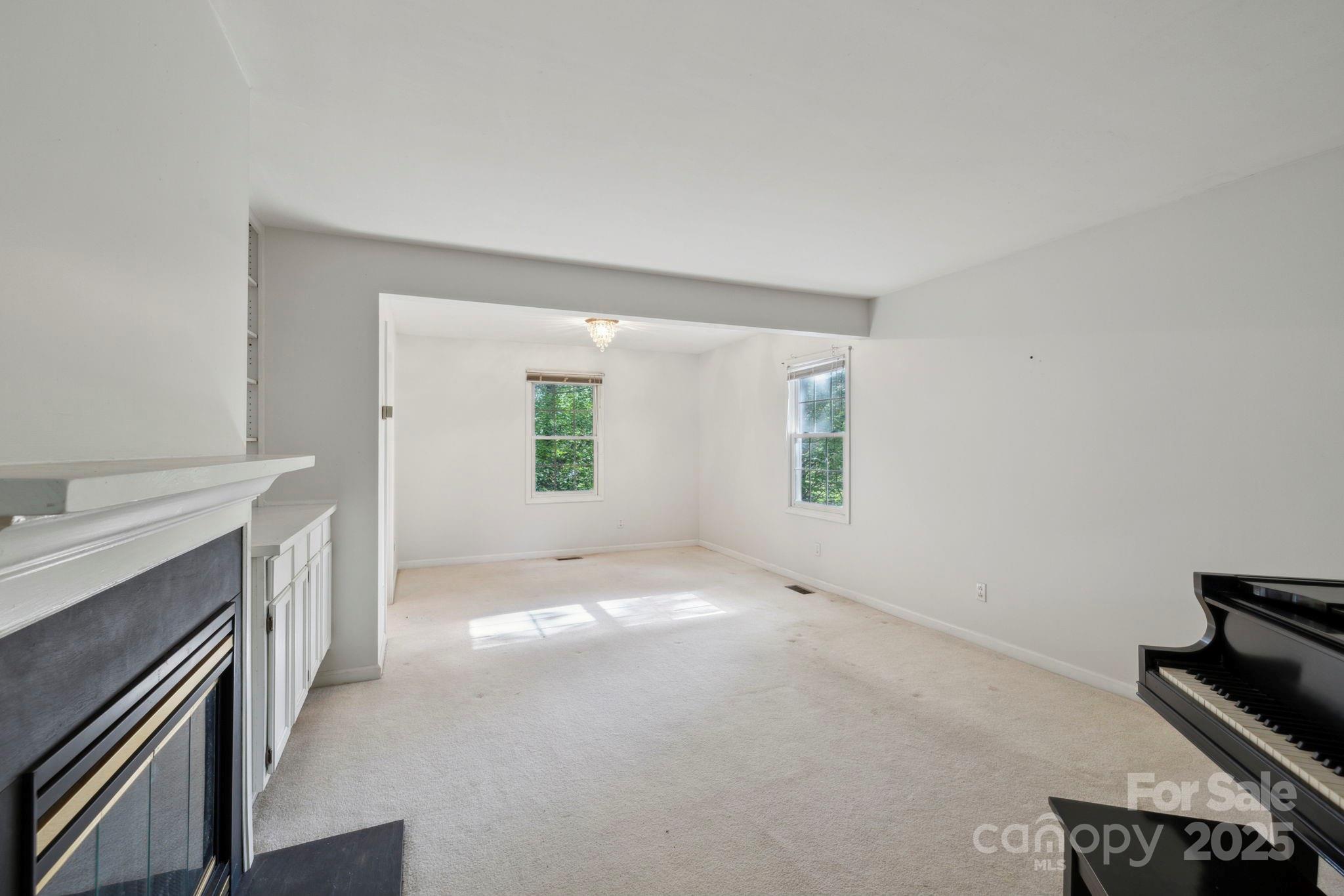 124 Hilltop Road