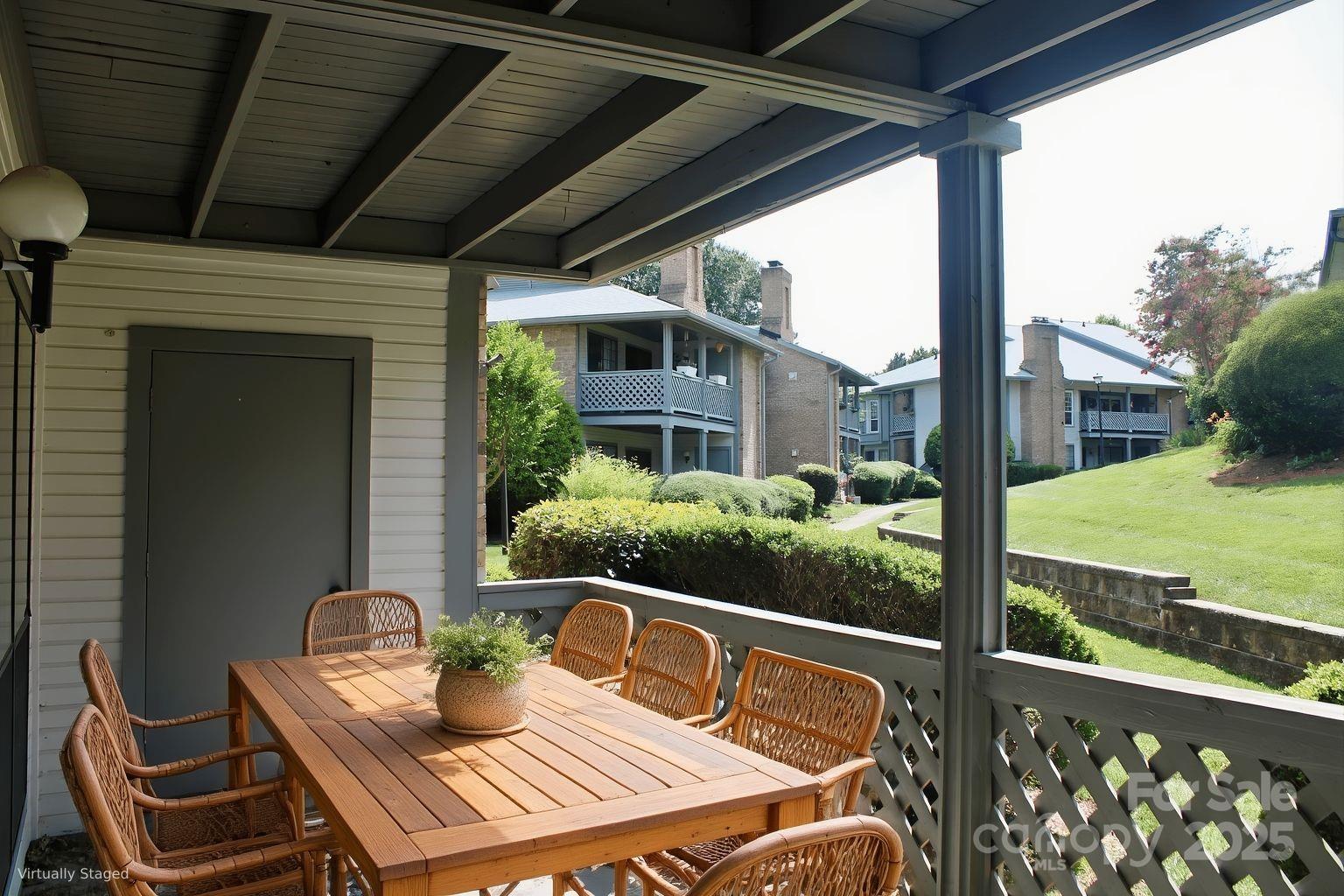 Harris Lake - Residential