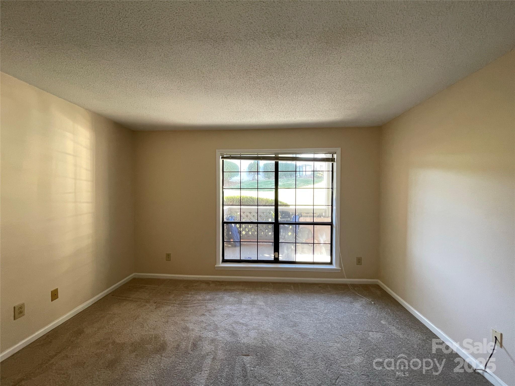 Harris Lake - Residential