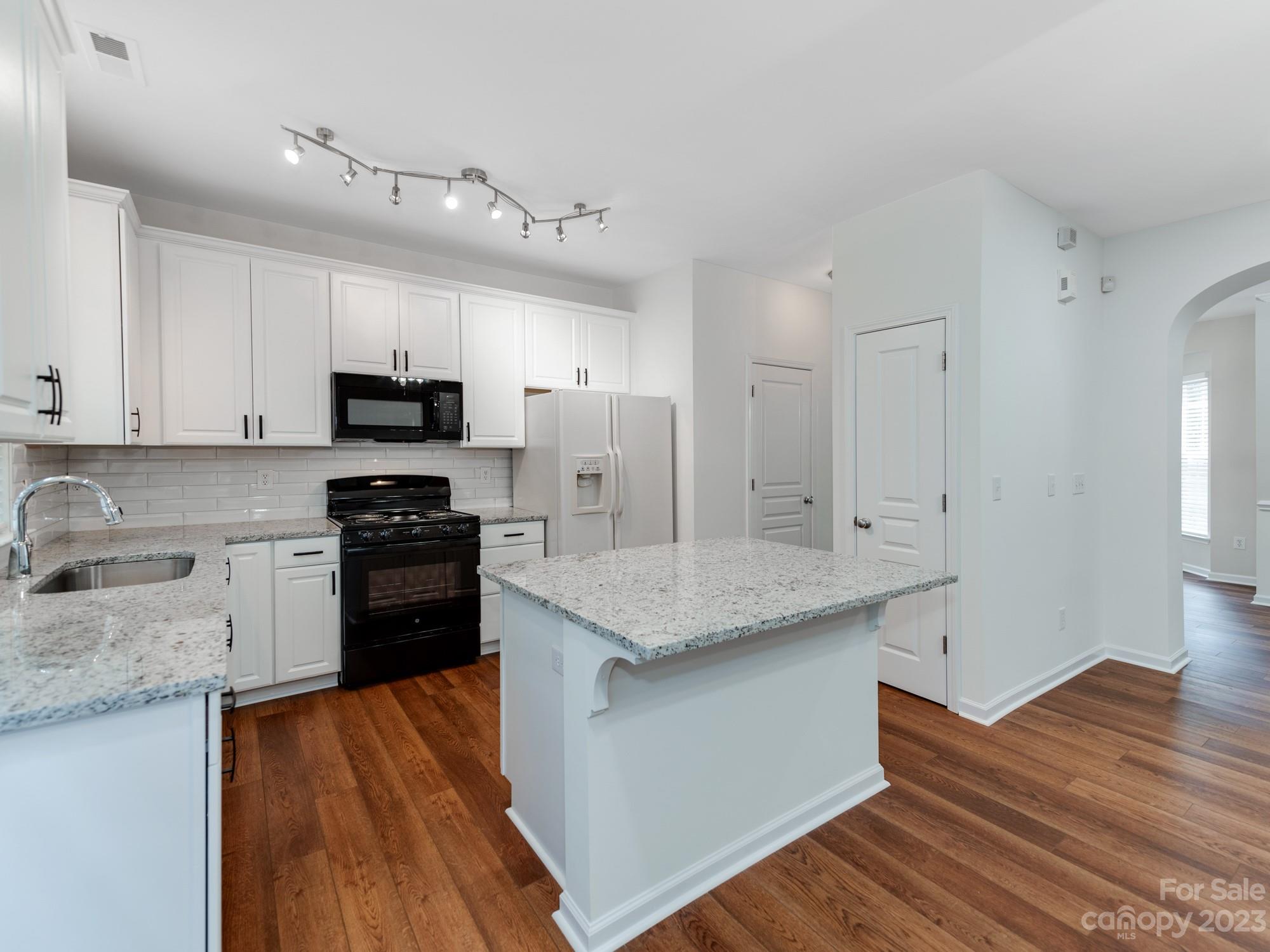 Villages of Avonlea - Residential