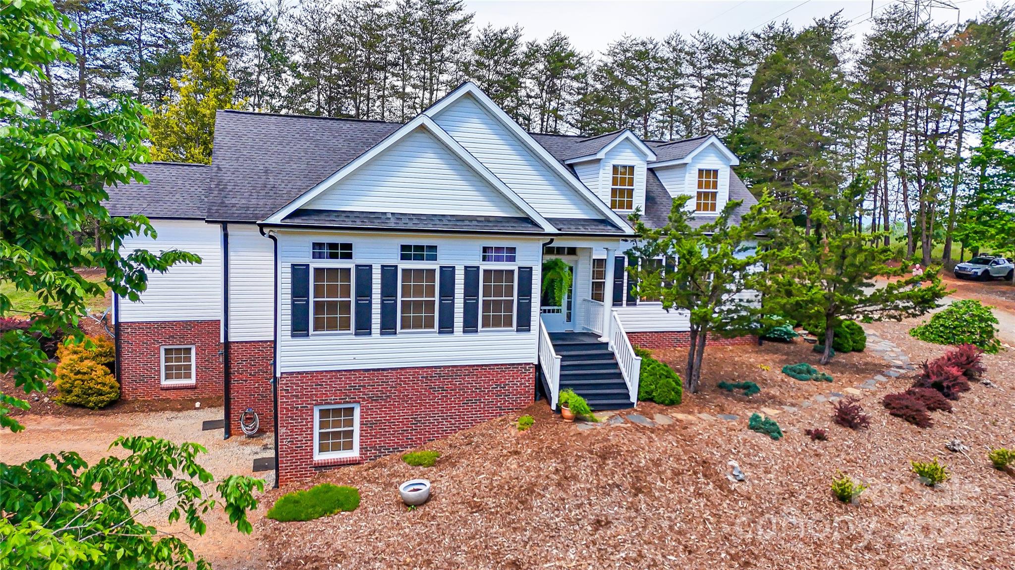 5562 Jenkins Road
