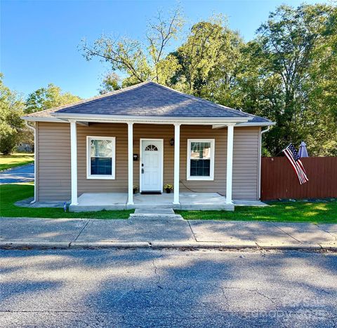 301 S Mountain Street Cherryville NC 28021