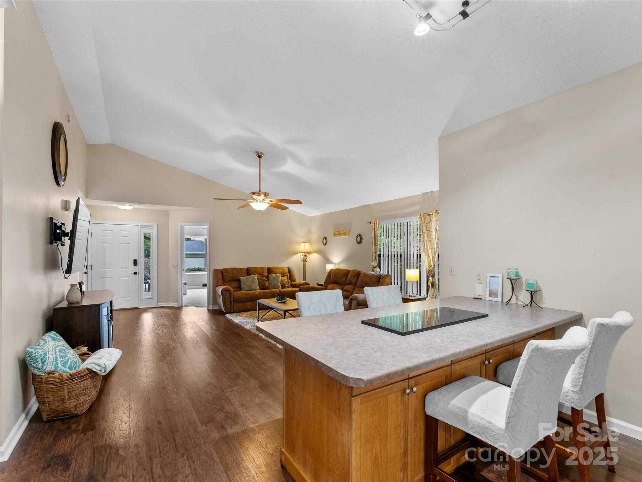 Cinnamon Woods - Residential