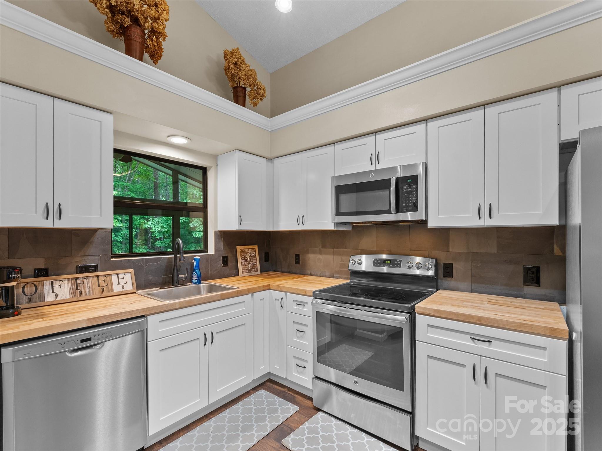 Cinnamon Woods - Residential
