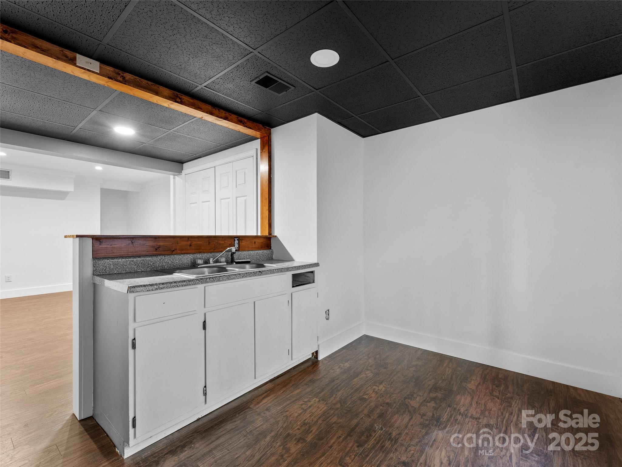 Cinnamon Woods - Residential