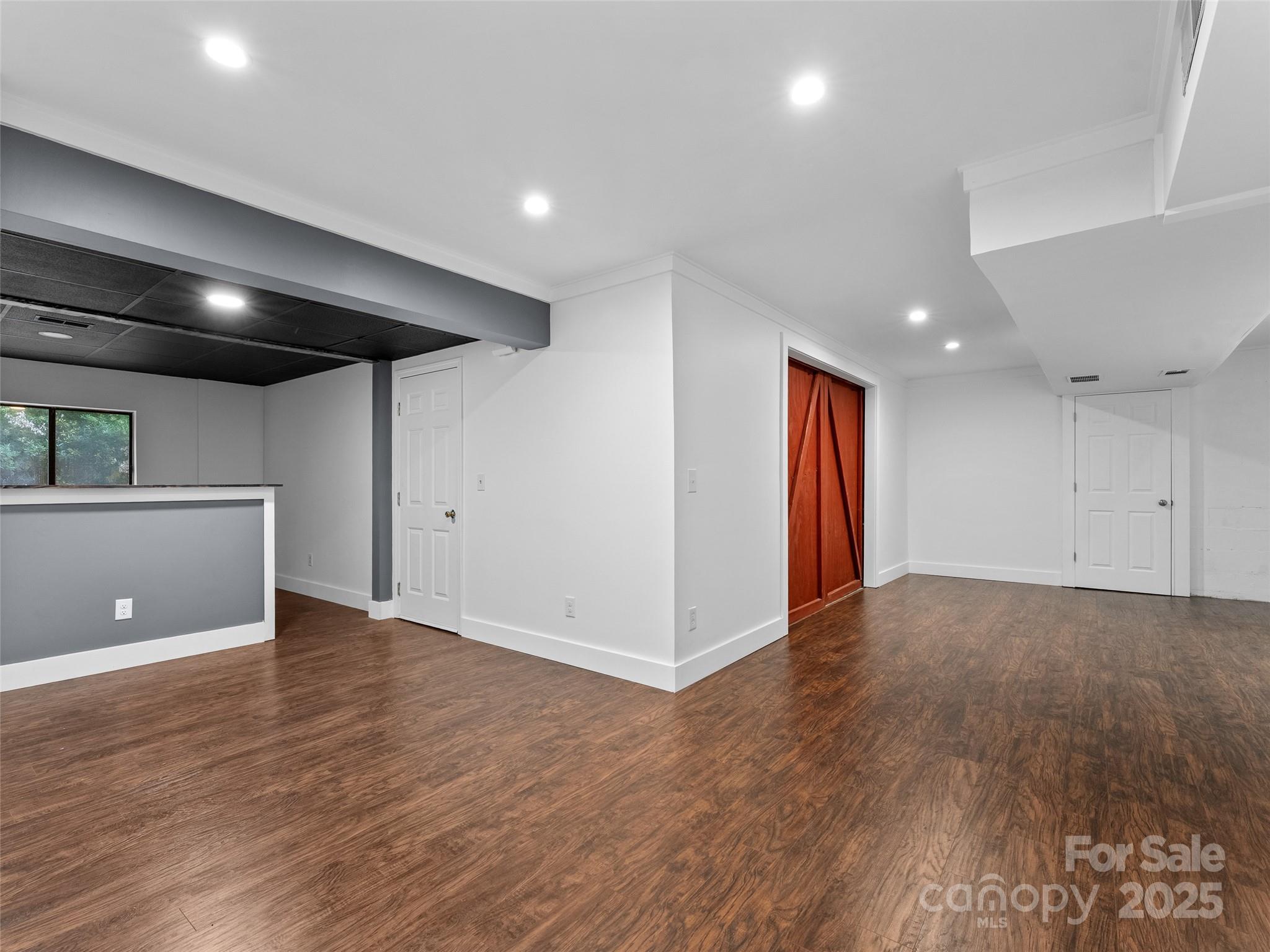 Cinnamon Woods - Residential