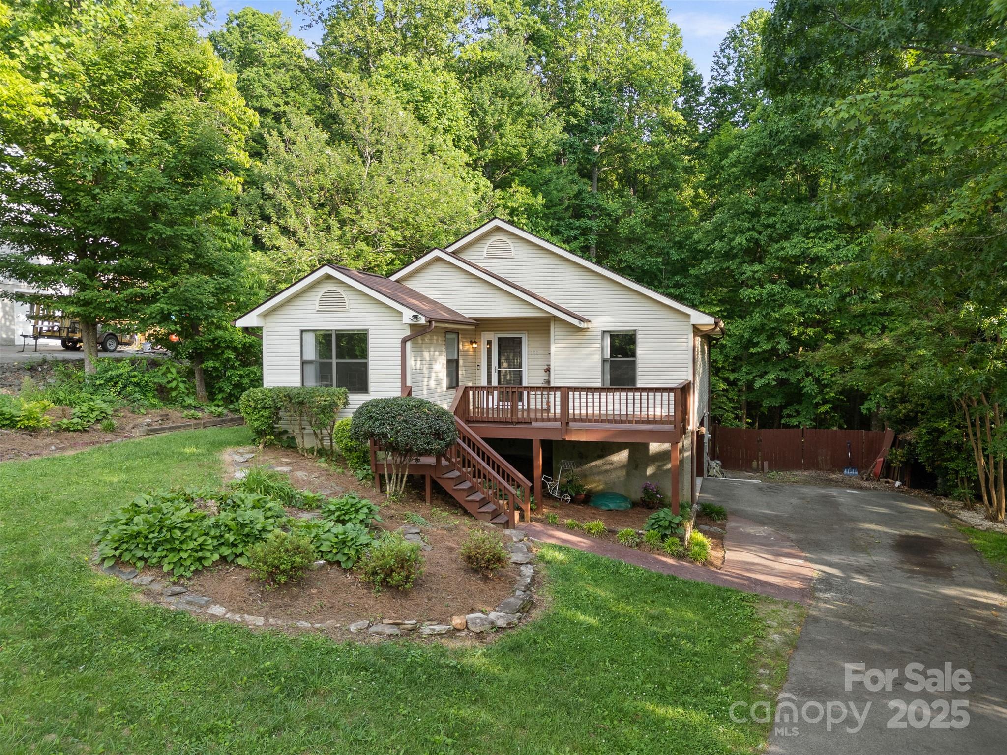 Cinnamon Woods - Residential