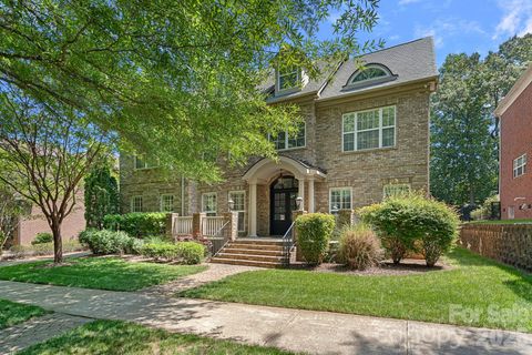 Photo of 11215 Warfield Avenue, Huntersville, NC 28078 (MLS # 4376014)