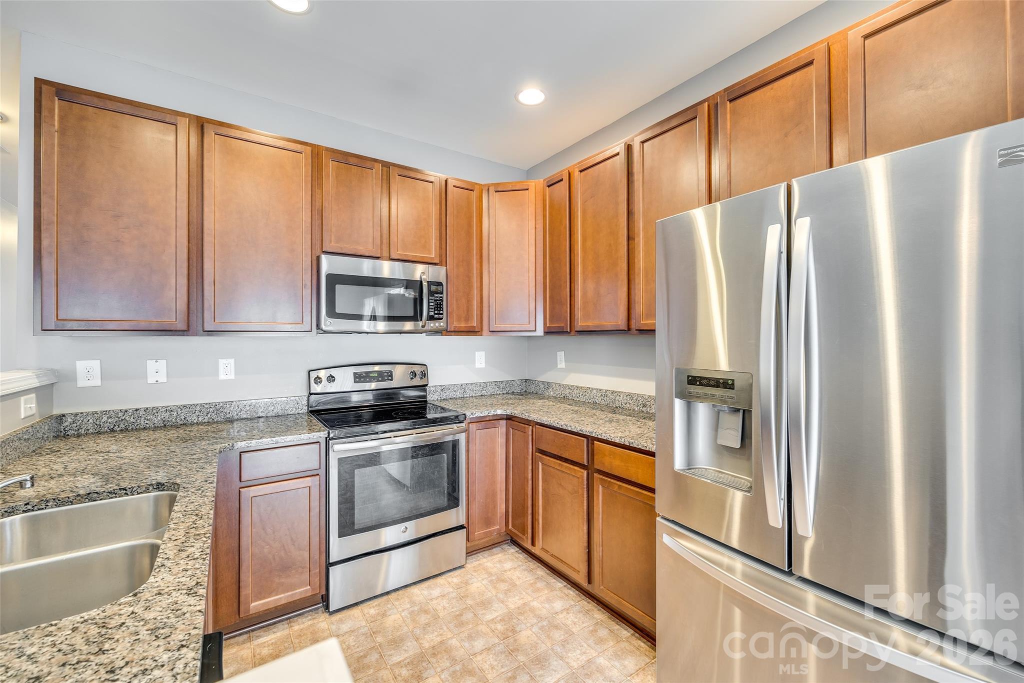 13815 Singleleaf Lane