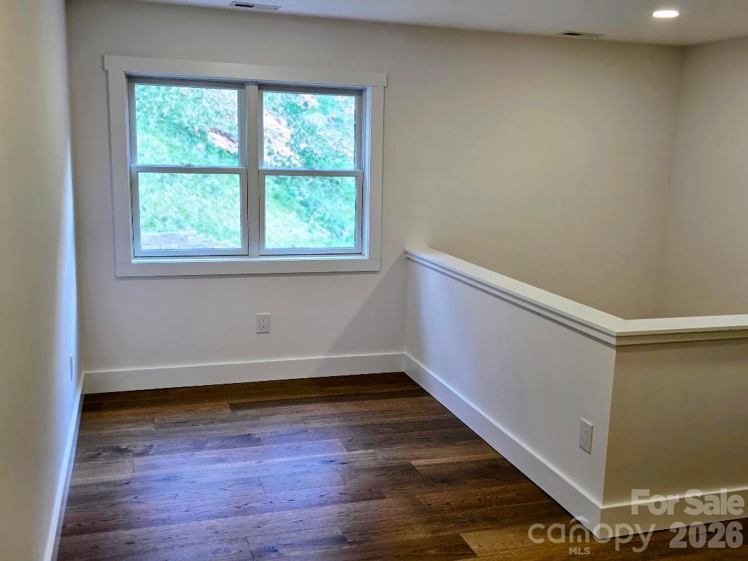 Hilltop - Residential