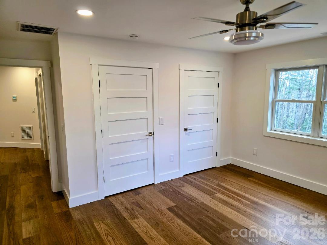 Hilltop - Residential