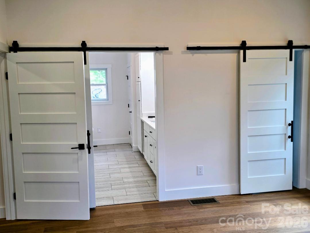 Hilltop - Residential