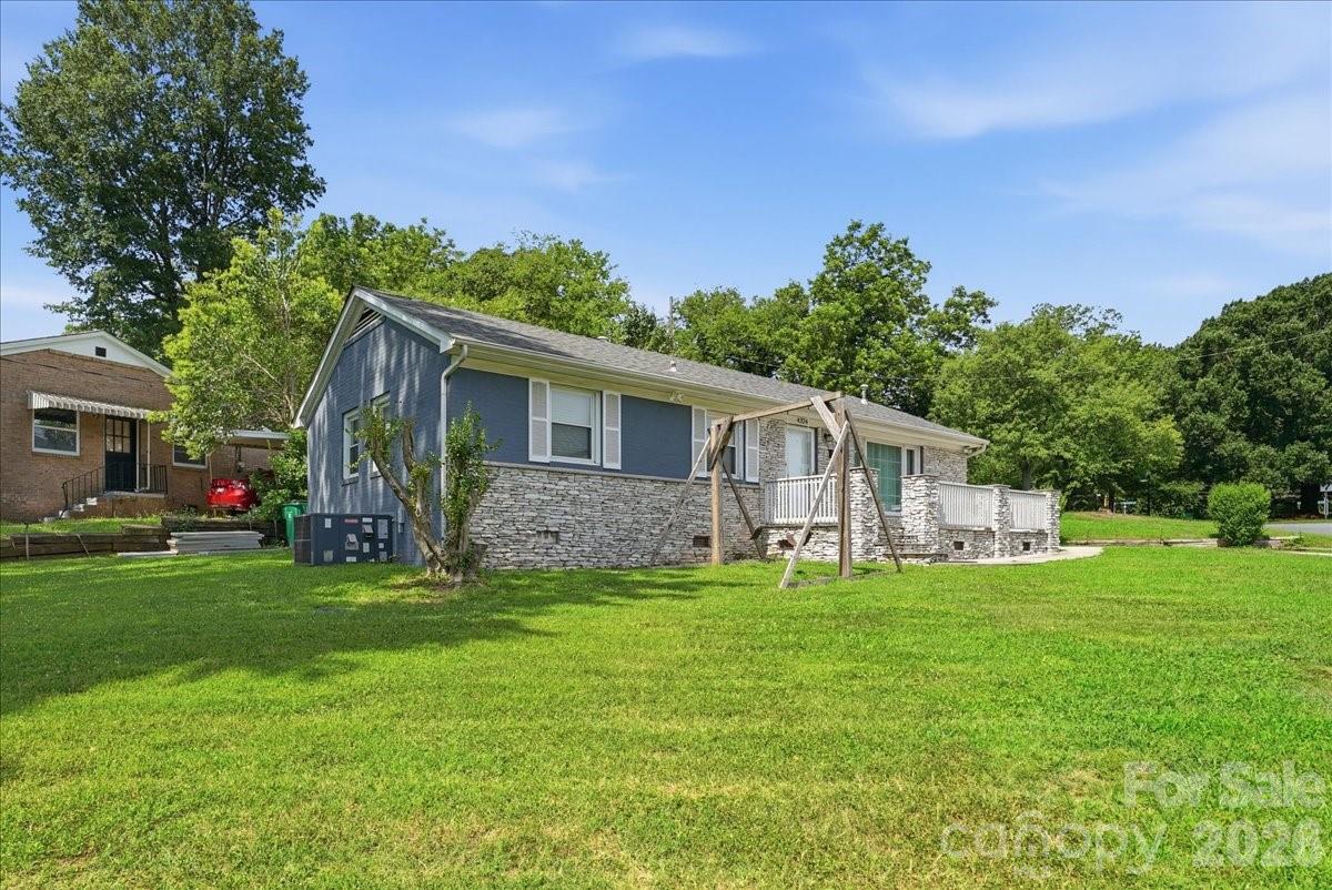 4324 Hidden Valley Road