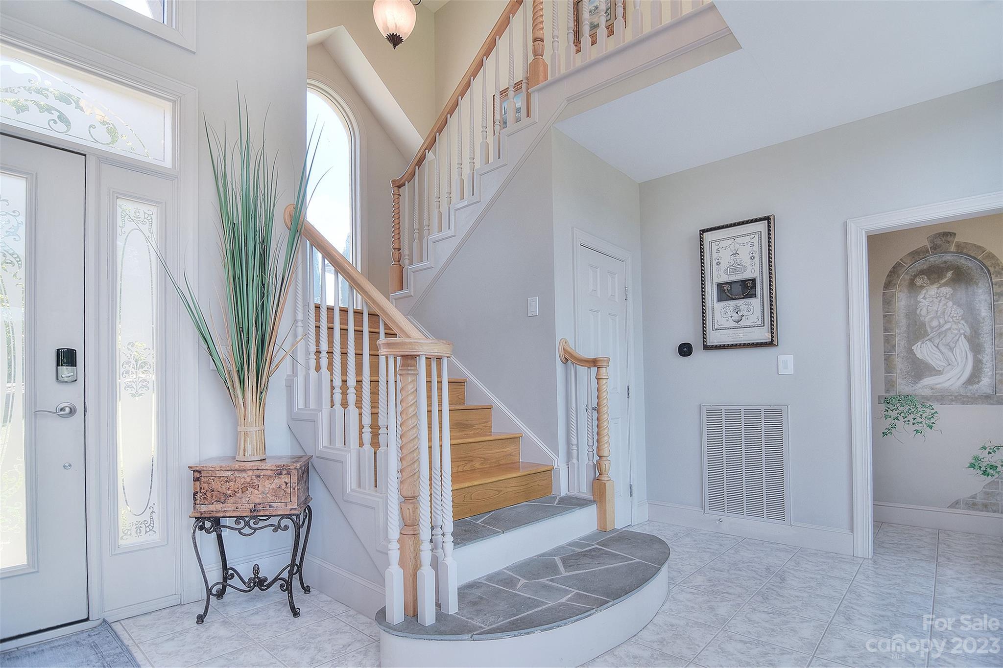 Cowans Ford Country Club - Residential