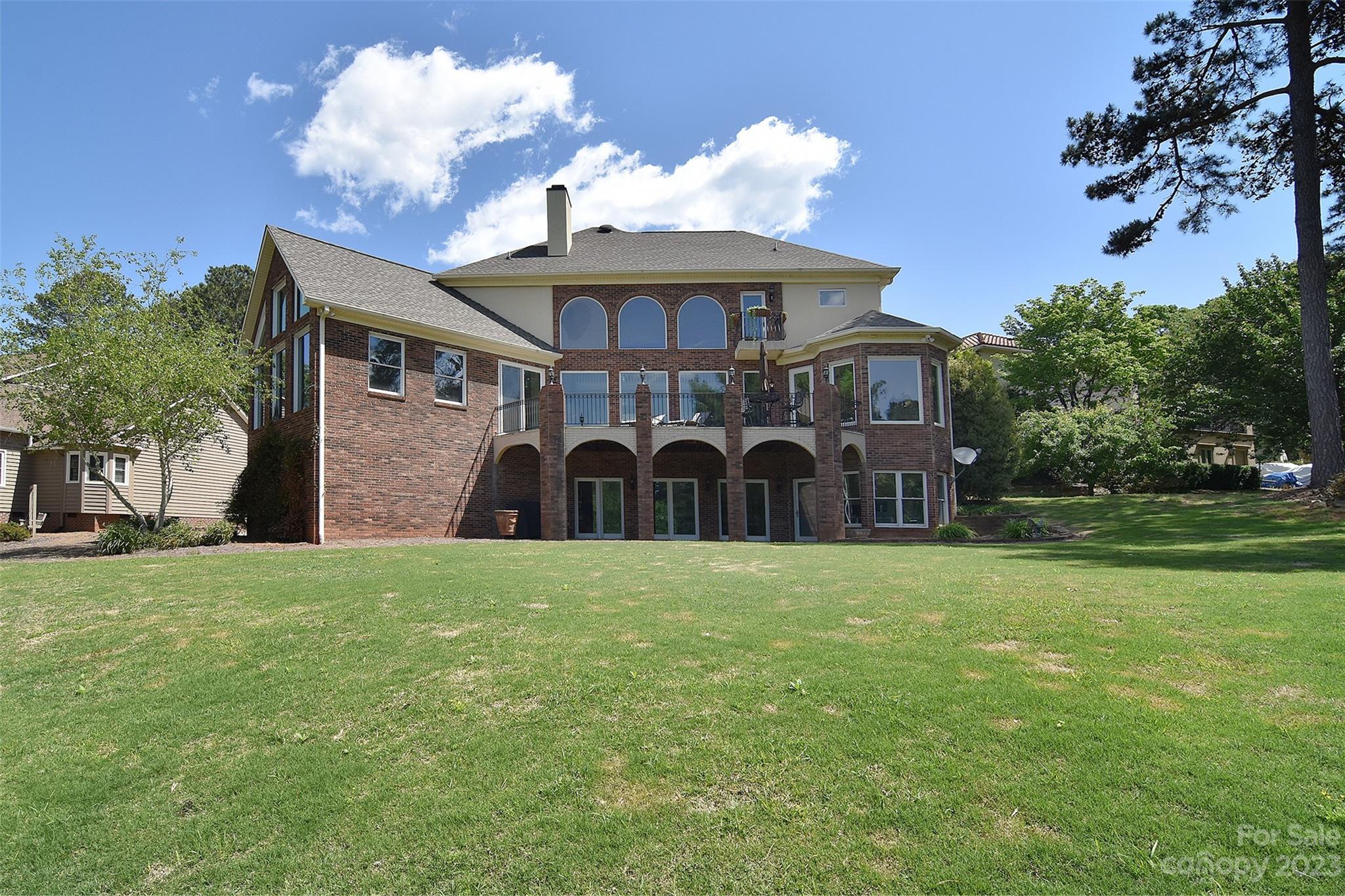 Cowans Ford Country Club - Residential