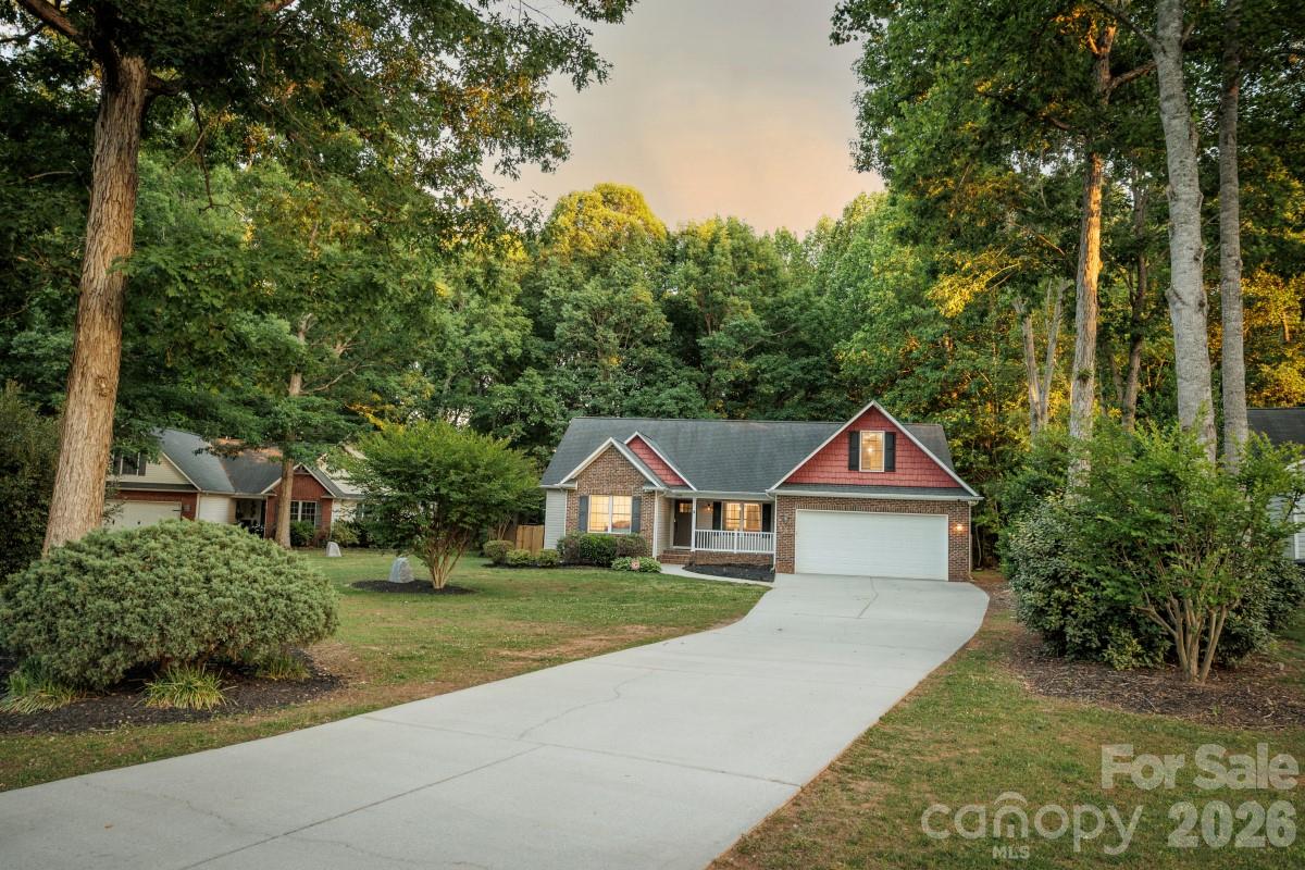 1084 Castlebrook Drive