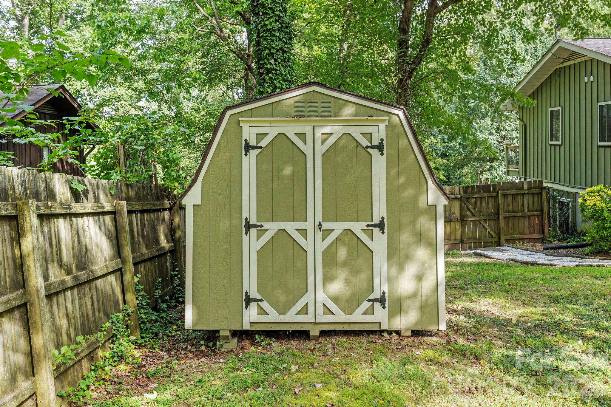 Hickory Hill - Residential