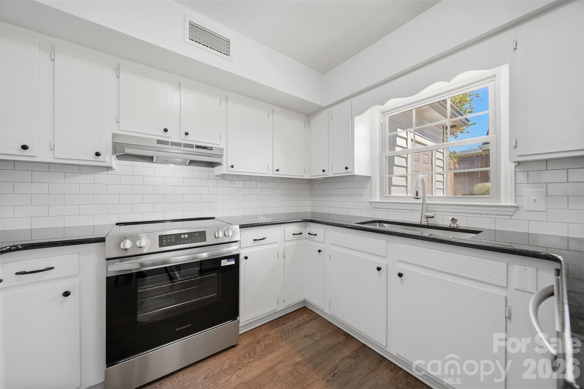 College Grove - Residential