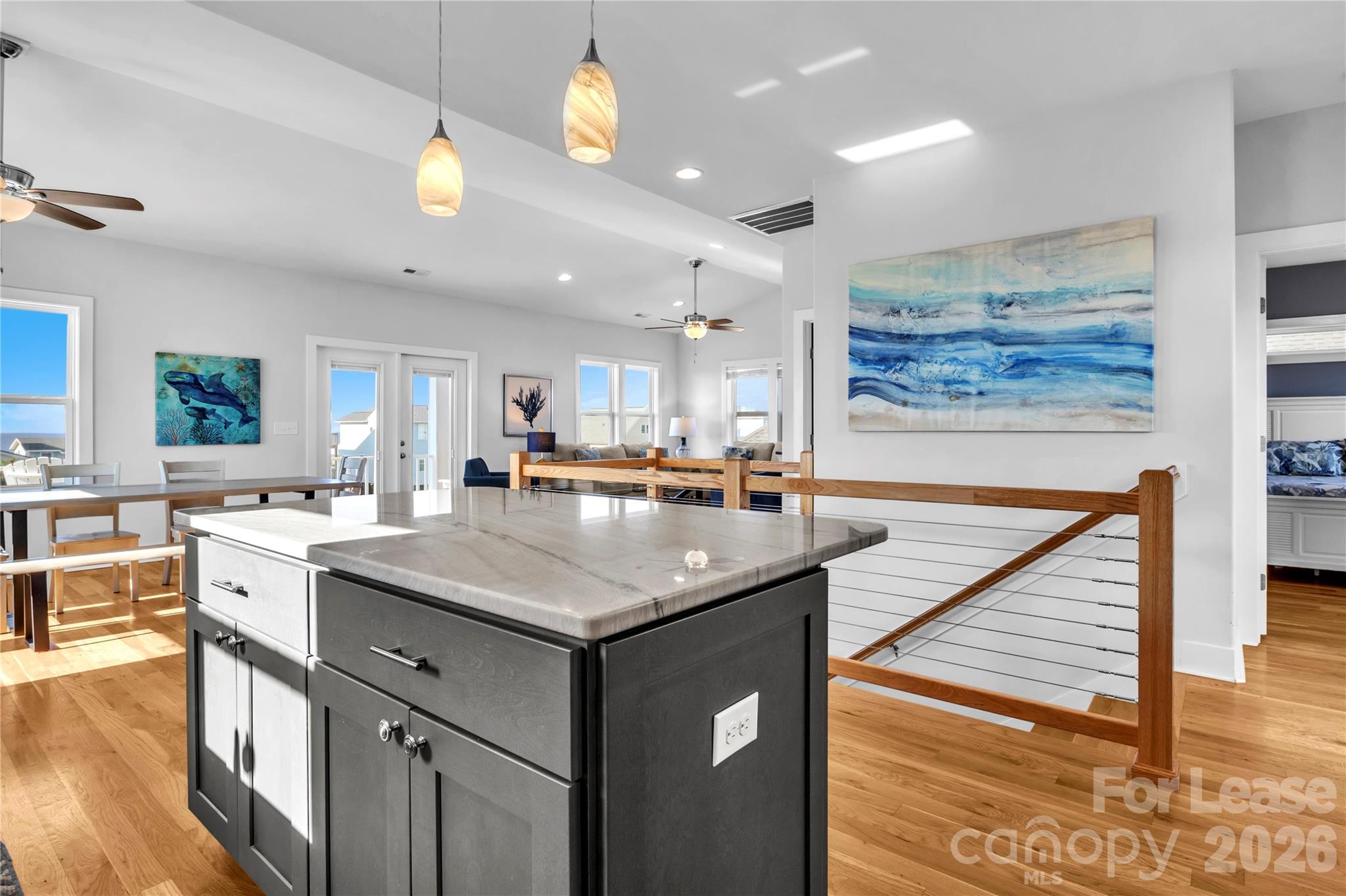 1708 W Dolphin Drive