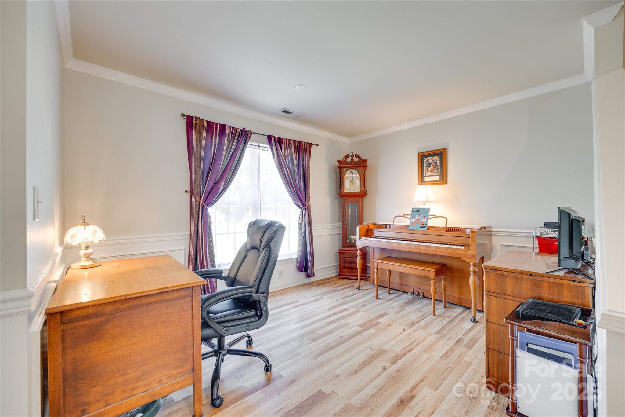 1605 Tate Road 258