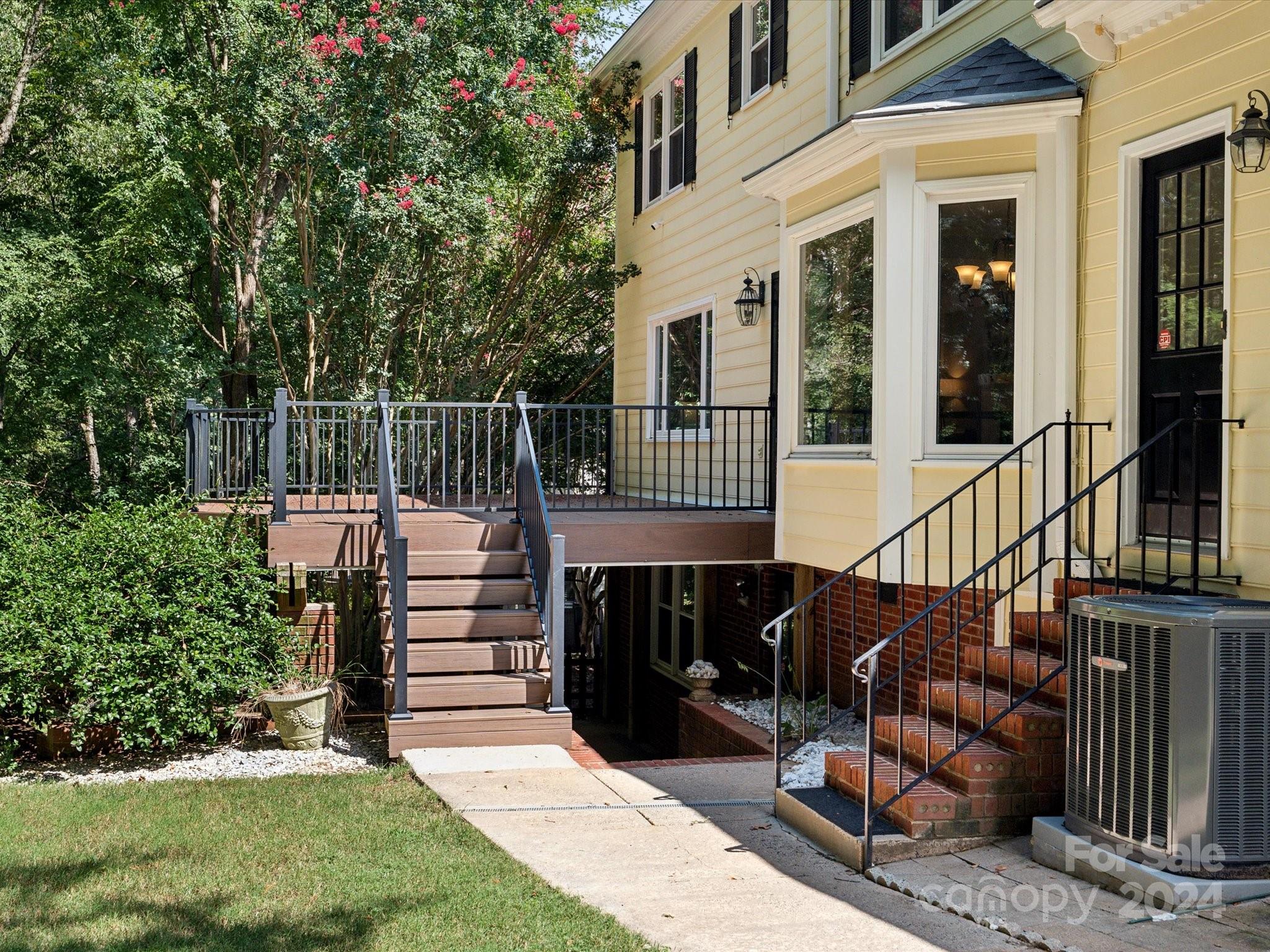 Montibello - Residential