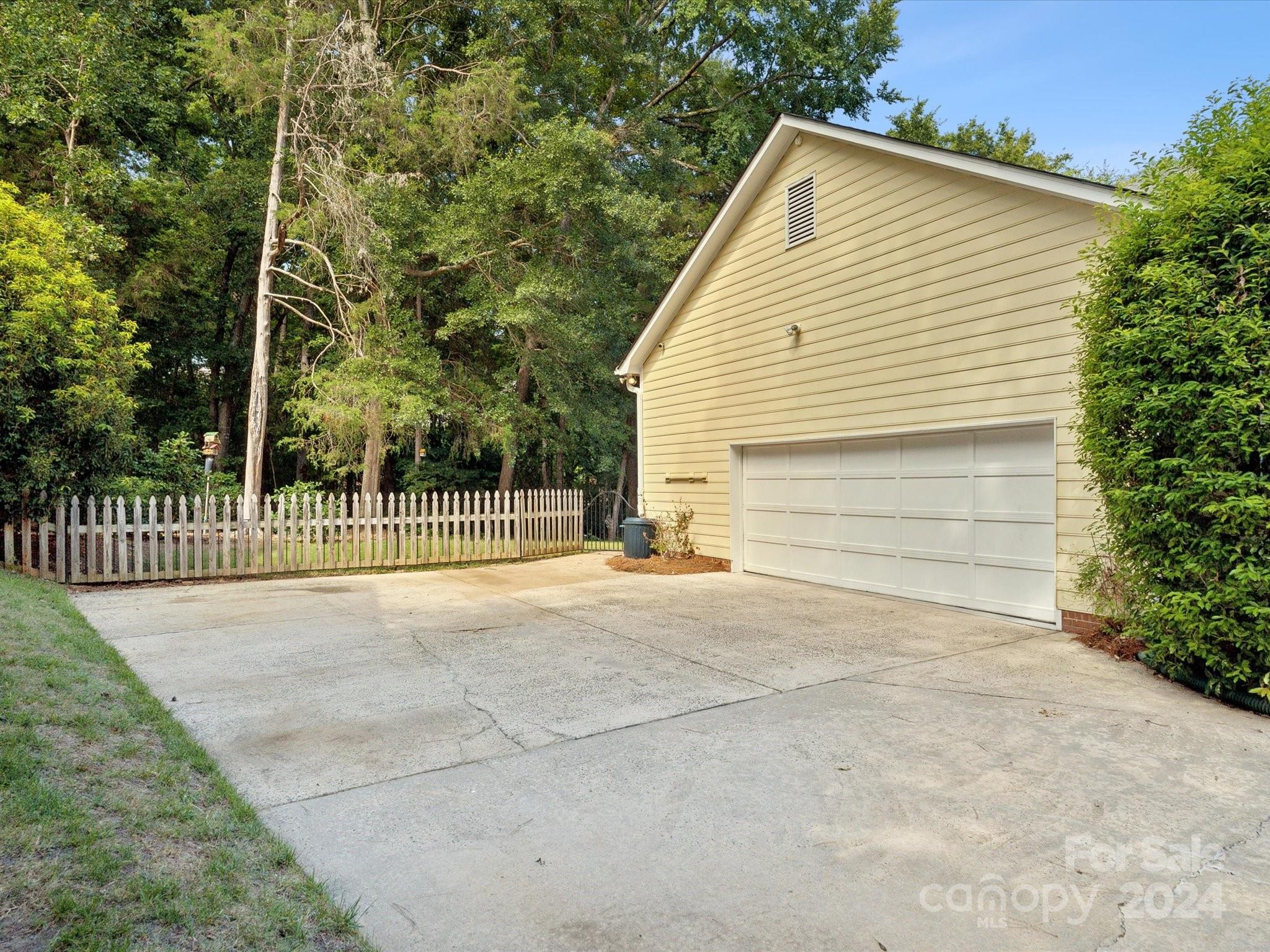 Montibello - Residential