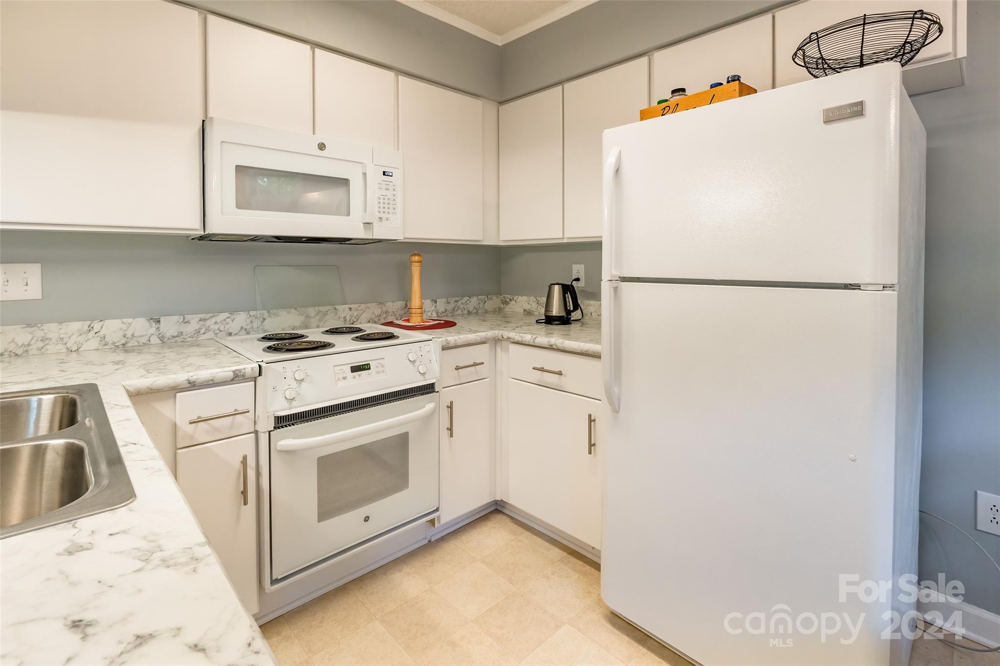 Wood Ridge - Residential